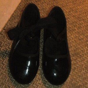 Classic Black Tap Shoes Child size 8.5 Dance Class by Trimfoot
